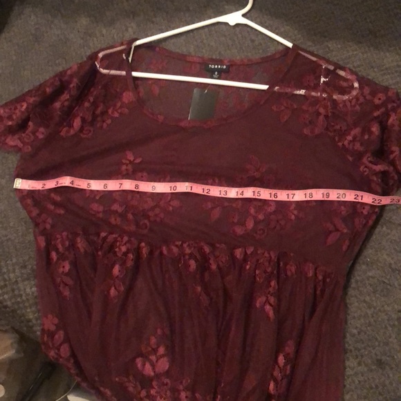 Torrid NWT lacy top - Picture 3 of 5